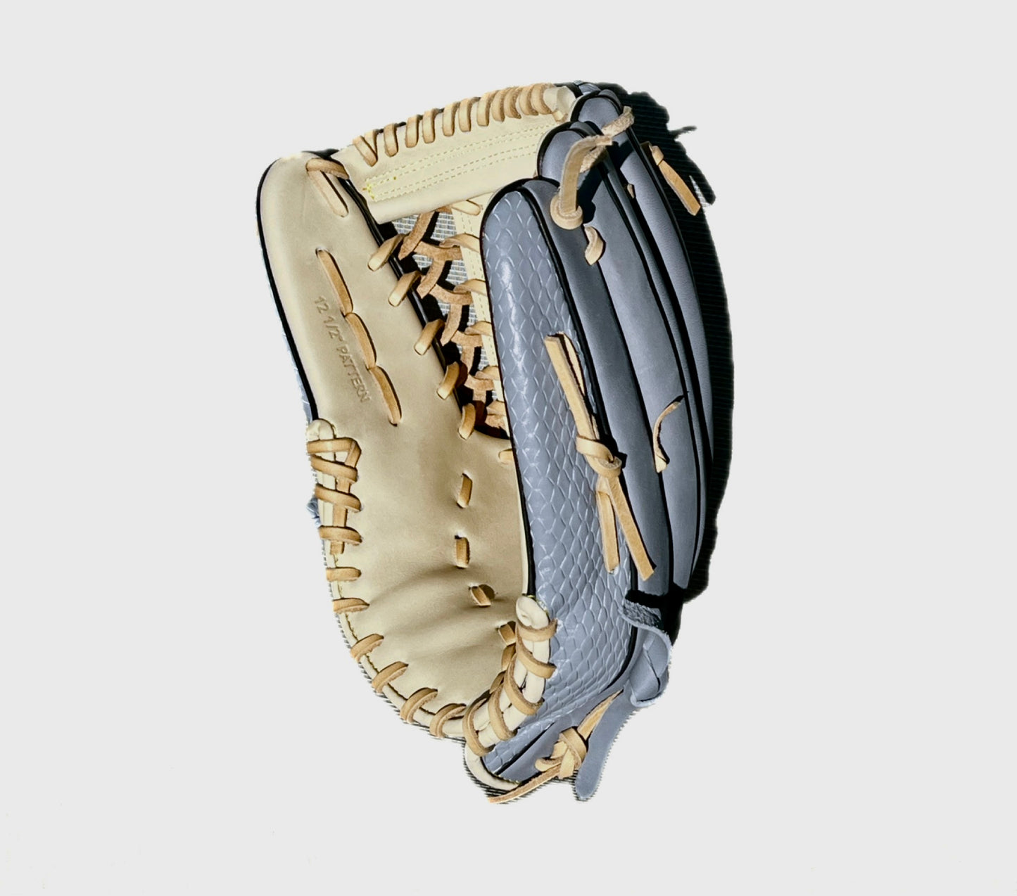 Gunpowder Outfield Glove